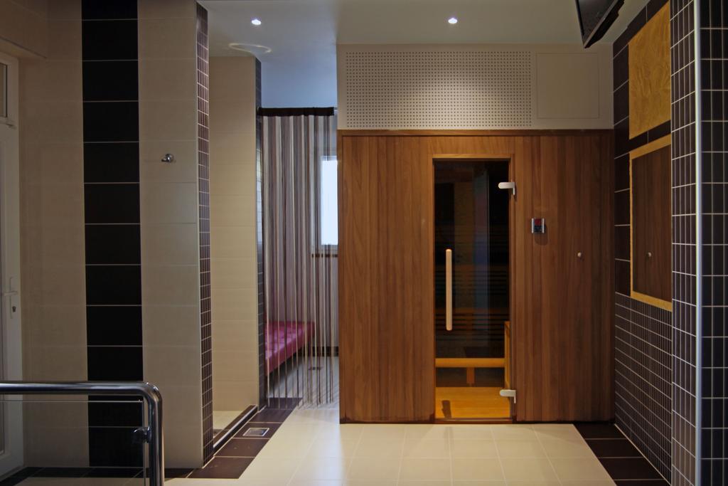 Rooms Villa Oasiss Vinkuran Buitenkant foto